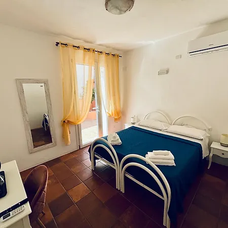 De Janas Bed & Breakfast