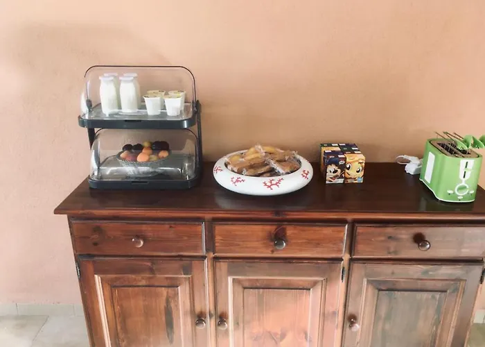 Couette-café De Janas 3*