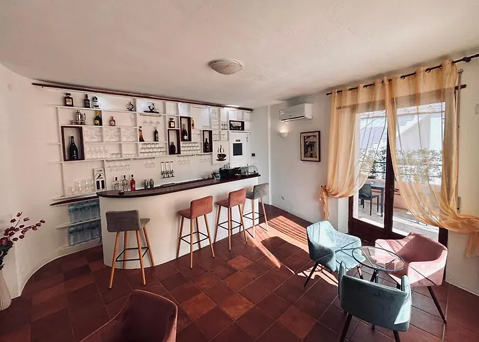 De Janas Nocleg ze śniadaniem La Caletta