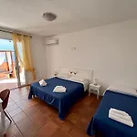De Janas Panzió La Caletta